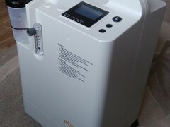 Concentrator de oxigen Plusmed pM-KN01 5 L/min CA NOU